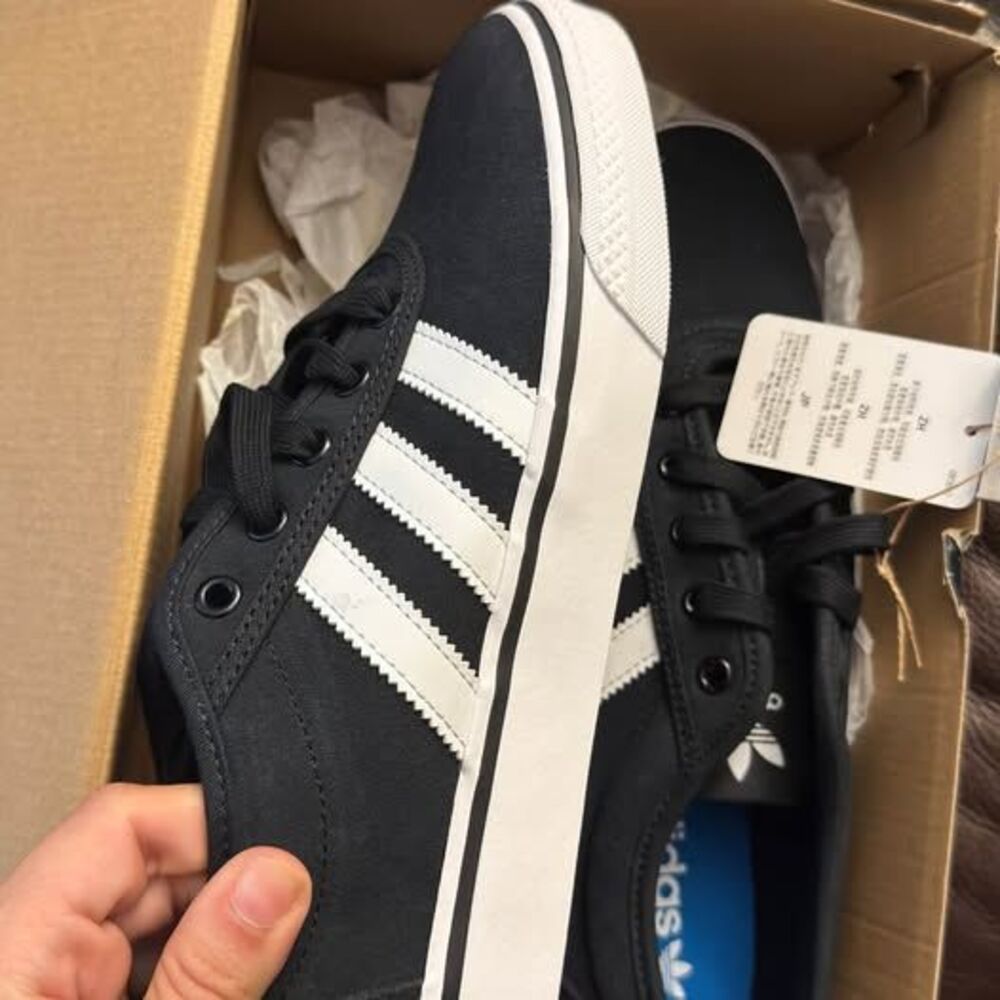 Men’s size 10 Adidas